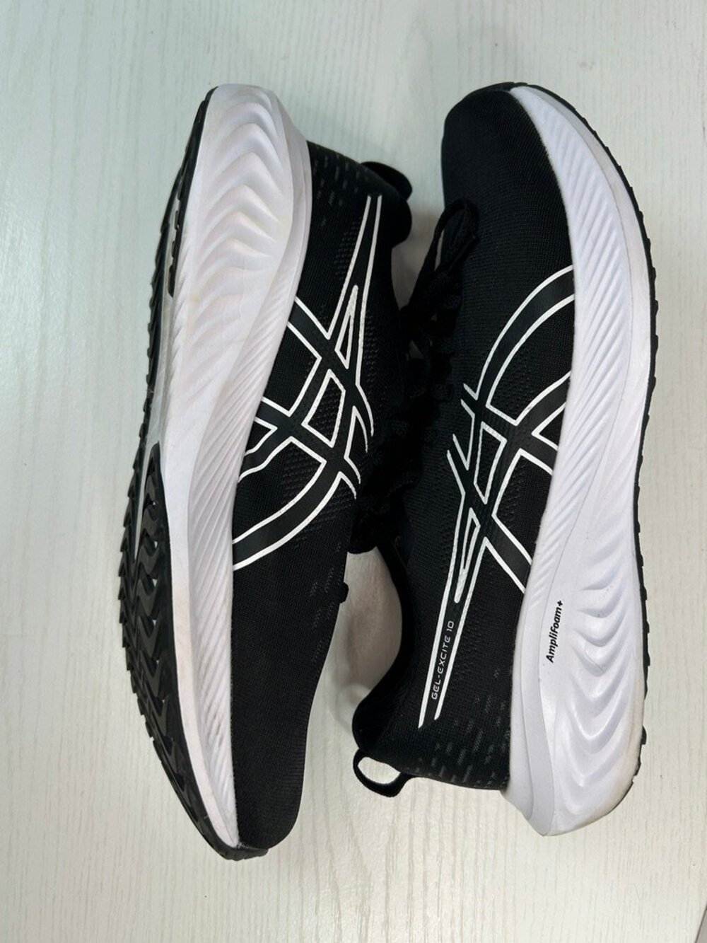 ASICS Gel-Excite 10 Extra Wide Running Shoes Men's 9.5 4E Black White Athletic - Picture 1 of 10